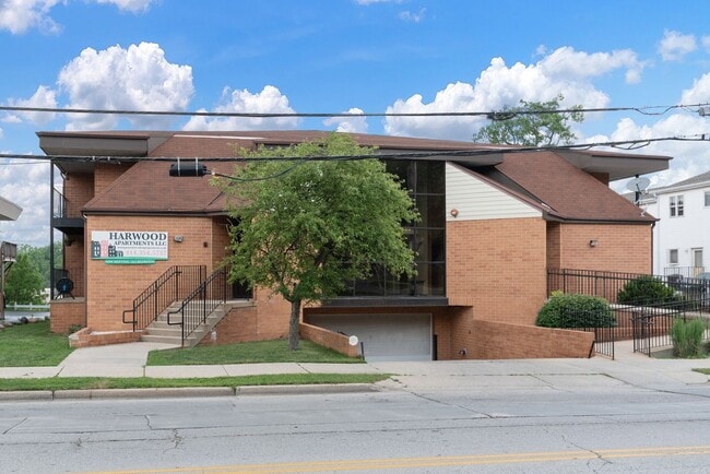 Photo - Harwood Apartments