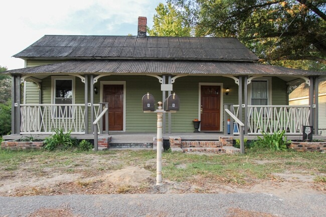 Building Photo - 546 Shull St Unit A