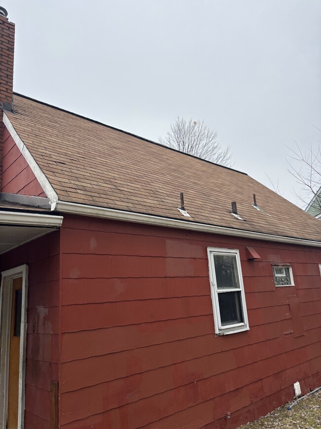 Photo - 715 Grant Avenue Ext