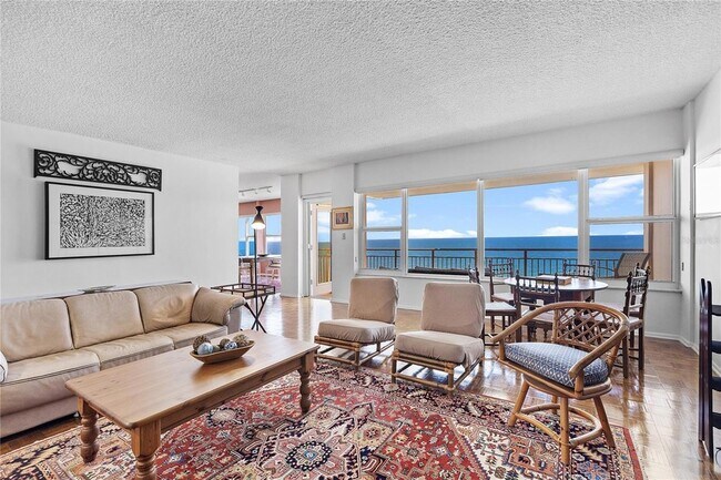 Photo - 601 Longboat Club Rd