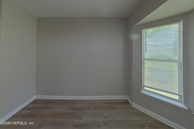 3224 Bliss Rd