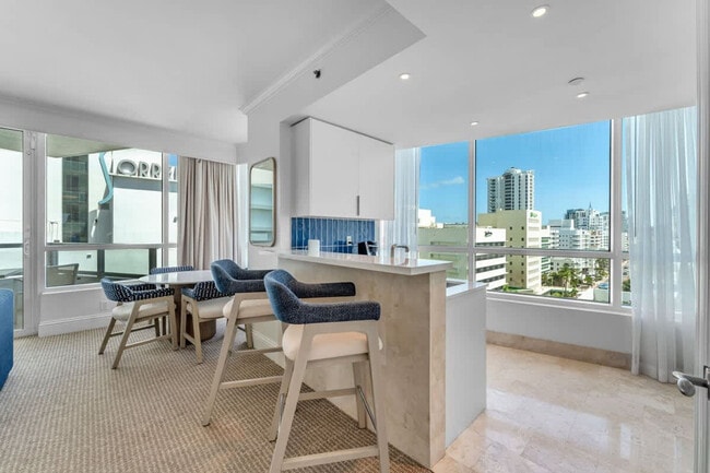 Photo - 4401 Collins Ave Unidad ID1372365P