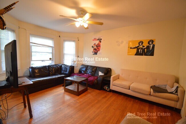 Photo - 209 Chestnut Hill Ave