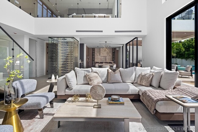 Photo - 1174 SW 9th Ave