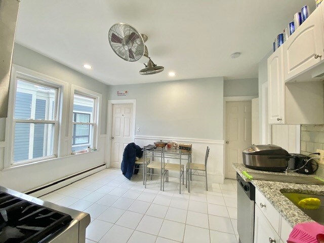 Photo - 137 Marcella St Unit 3