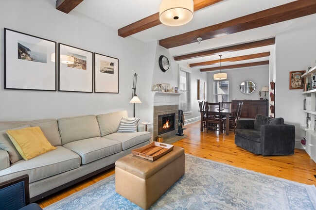 Photo - 3438 N Paulina St