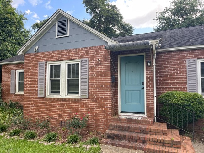 105 Glenview Dr