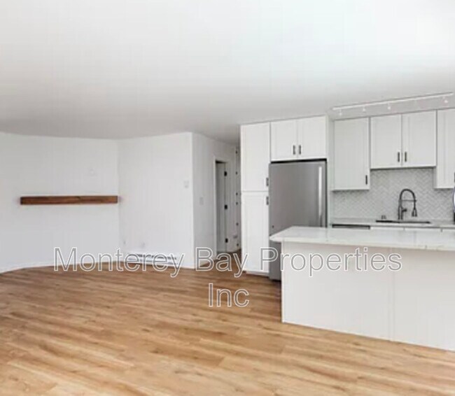 Photo - 825 Balboa Ave Unit 107