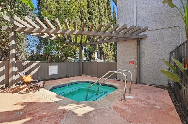 Saticoy Gardens