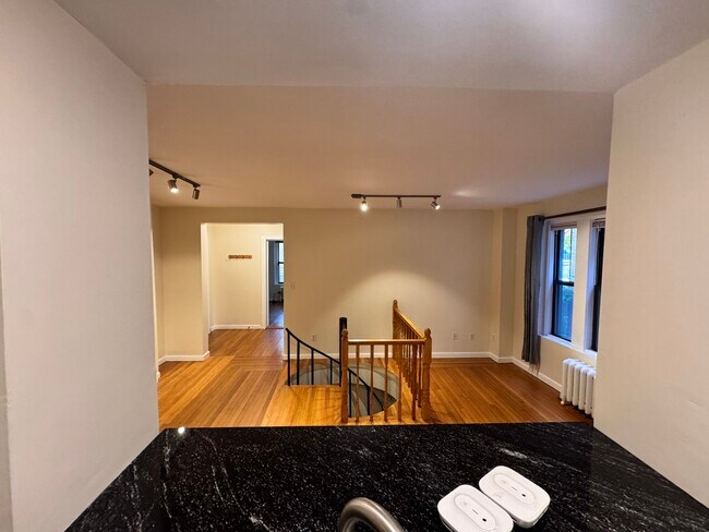 Photo - 452 Park Dr Unit 1