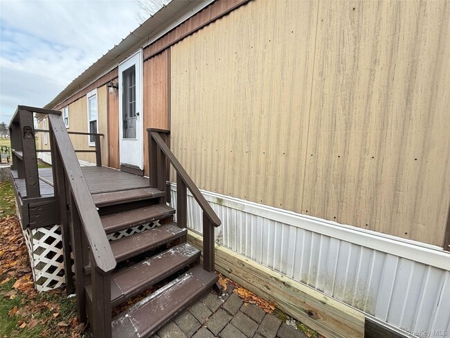 Photo - 349 W Main St