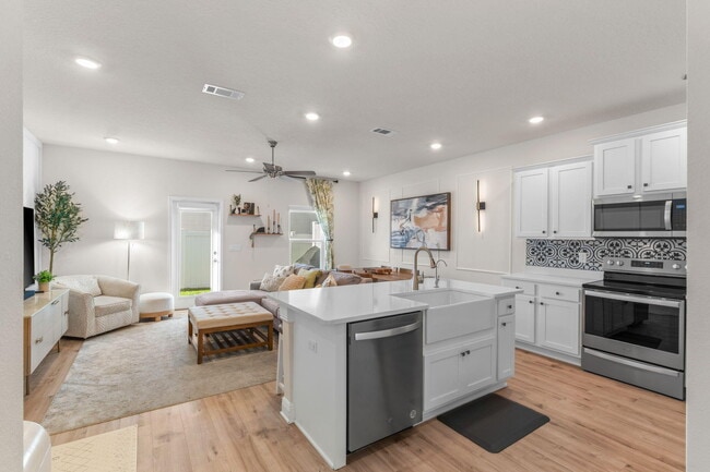 Photo - 4 Redbird Lp