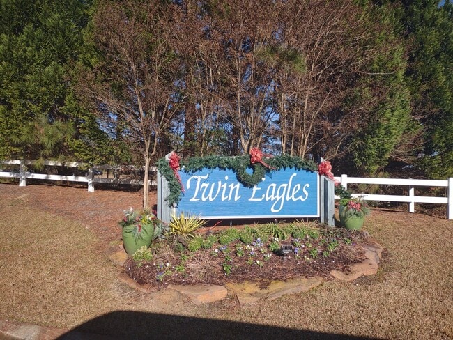 Delightful Two Bedroom Two Full Bath Home! - Delightful Two Bedroom Two Full Bath Home!