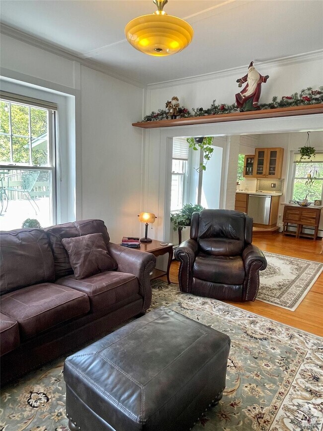 Building Photo - 306 Piermont Ave Rental