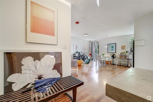 Building Photo - 420 15th St Unit 107 Rental