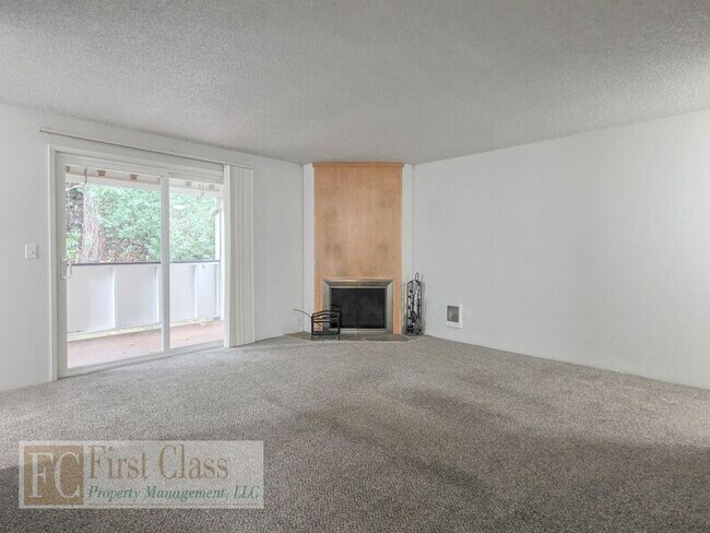 Photo - 3648 SW Beaverton Hillsdale Hwy Unit 13