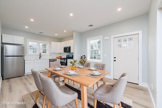 Photo - 243 Virginia Ave