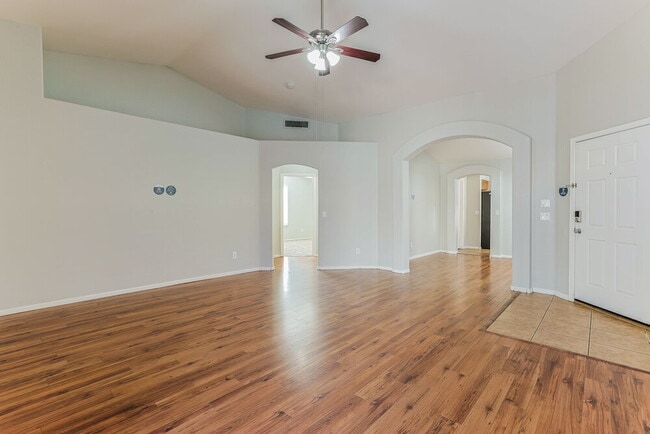 Photo - 2625 S 156th Ave