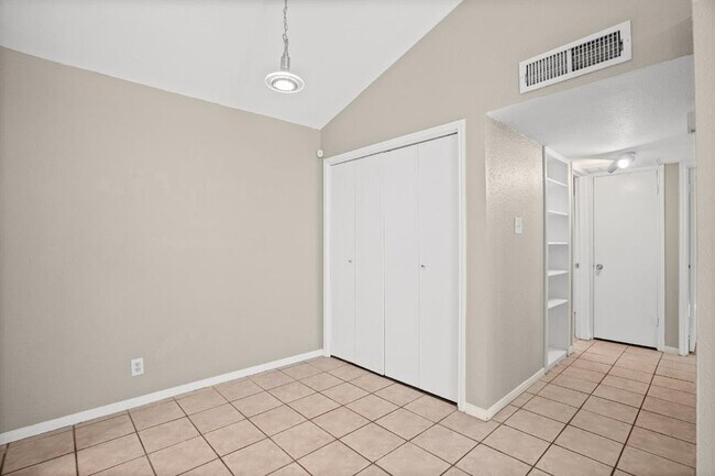 Photo - 1601 Faro Dr Unit 1504