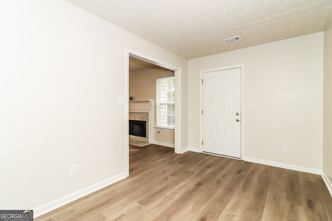 Photo - 129 Rosewood Dr