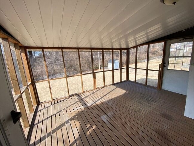 Photo - Charming 3 Bedroom with Great Yard