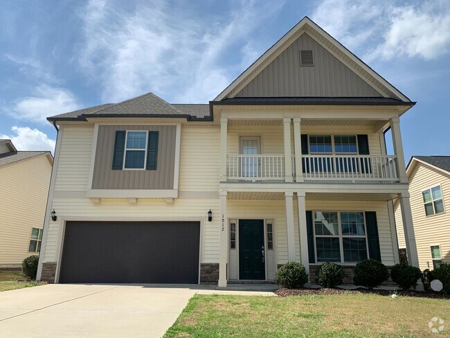 Building Photo - 4 Bedroom | 2.5 Bath Home in Fuquay Varina