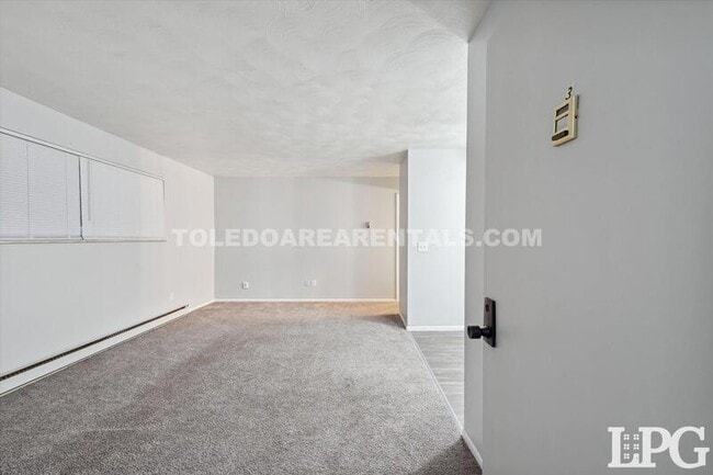Photo - 6020 Secor Rd Unit 11