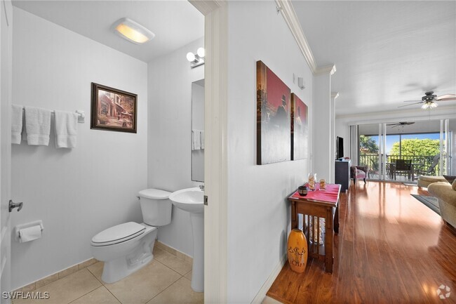 Building Photo - 14819 Laguna Dr Unit 203 Rental
