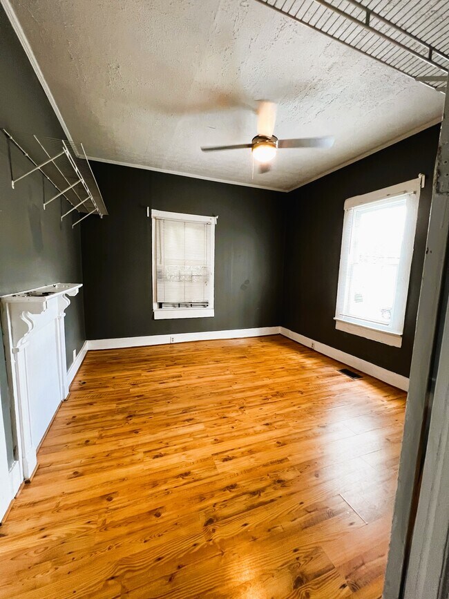 Photo - 1005 Hampton St NW