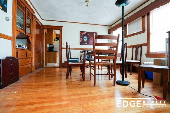 Photo - 24 Lyne Rd Unit 2