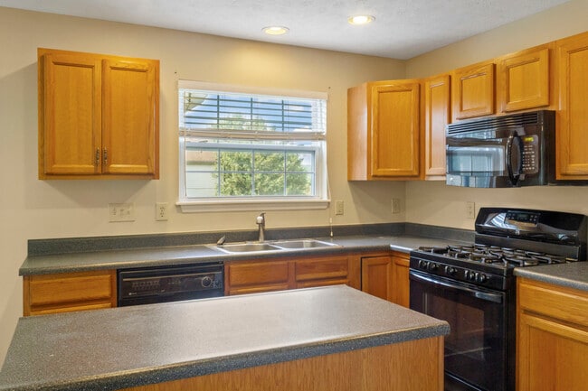Photo - 130 Fawn Dr