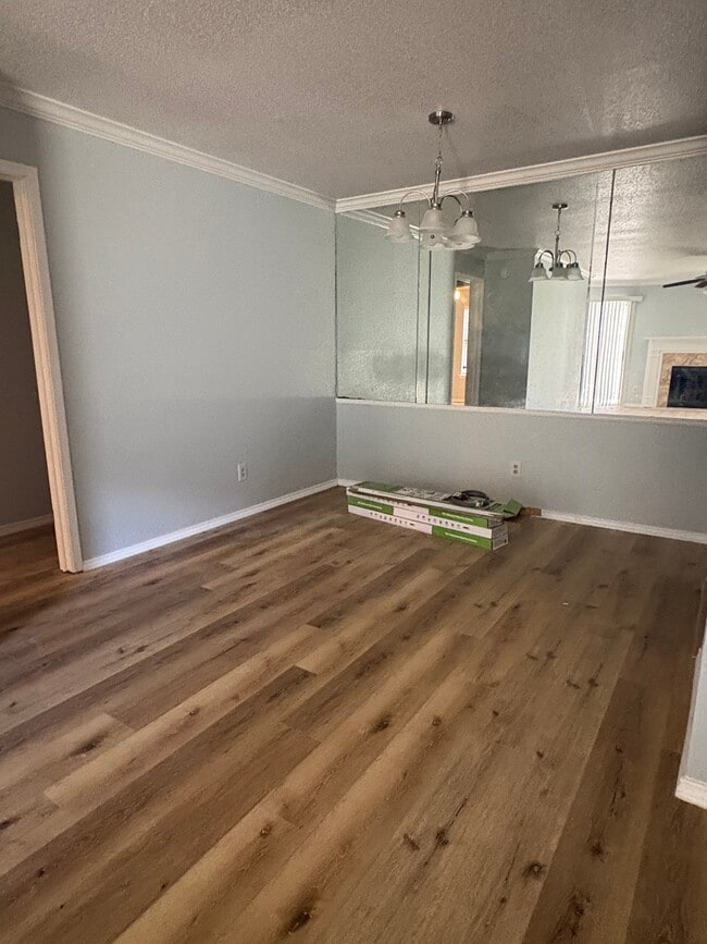 Photo - 9700 Leawood Blvd Unit 211