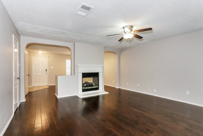Photo - 705 Timber Trail