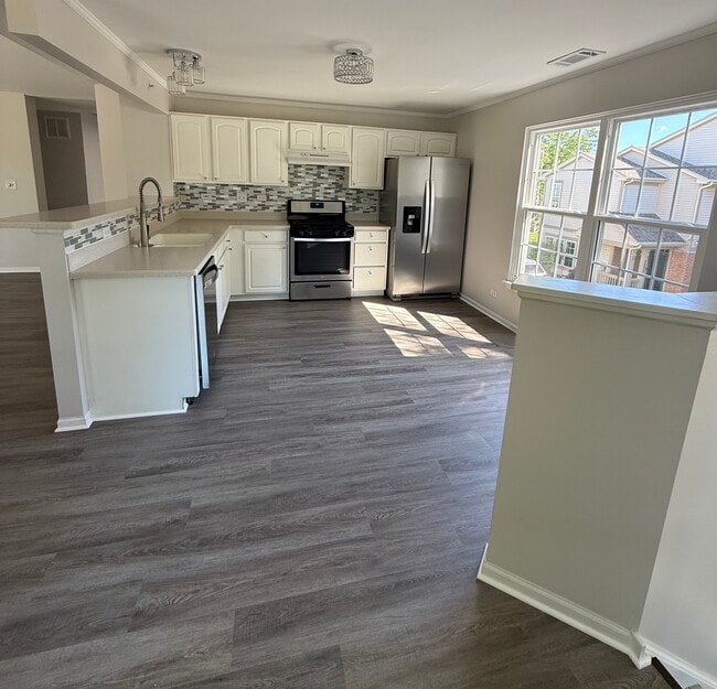 Photo - 2276 Vanderbilt Dr