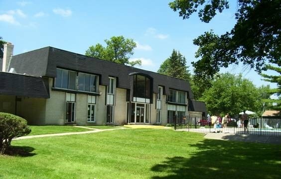 Photo - Holiday Woods Apartments