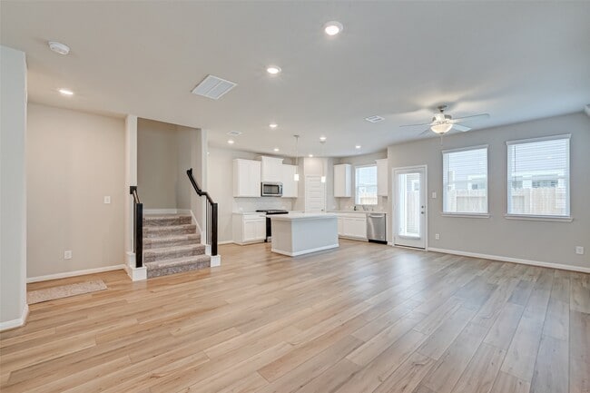 Photo - 1526 Lakeline Oak Dr