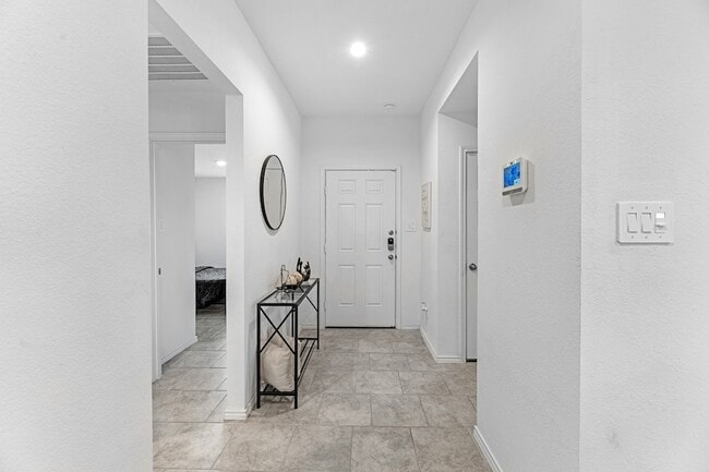 Photo - 7534 Cynomys Ct