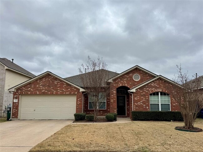 Building Photo - 13509 Shawna Dnay Dr