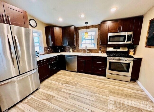 Building Photo - 354 Paderewski Ave Rental