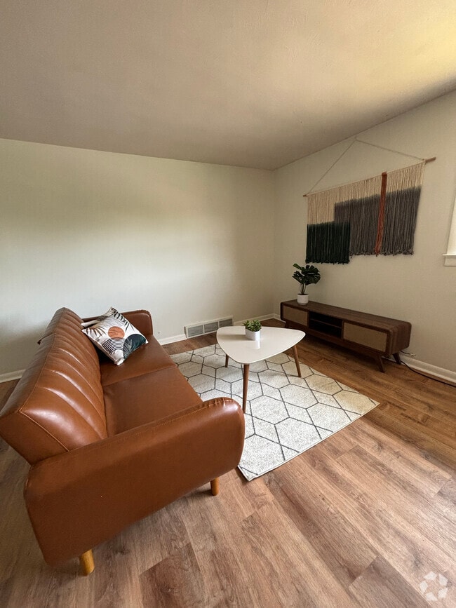 Building Photo - 1322 Westcott St Unit 1322 Rental