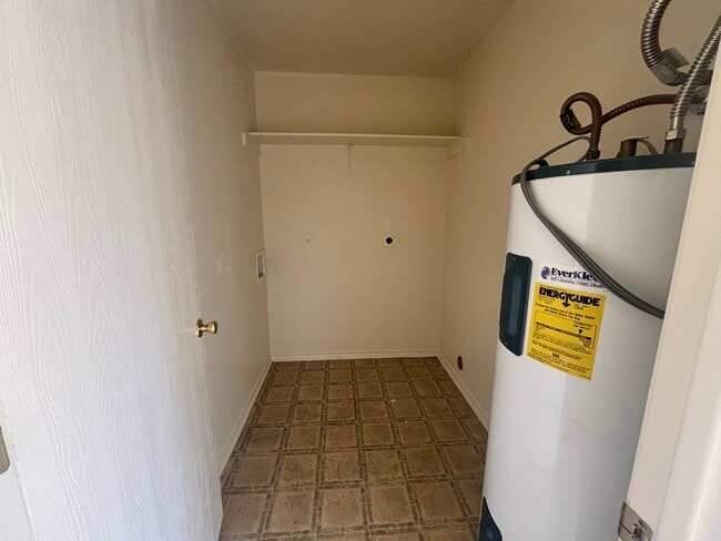 4102 Nadine Dr Unit C