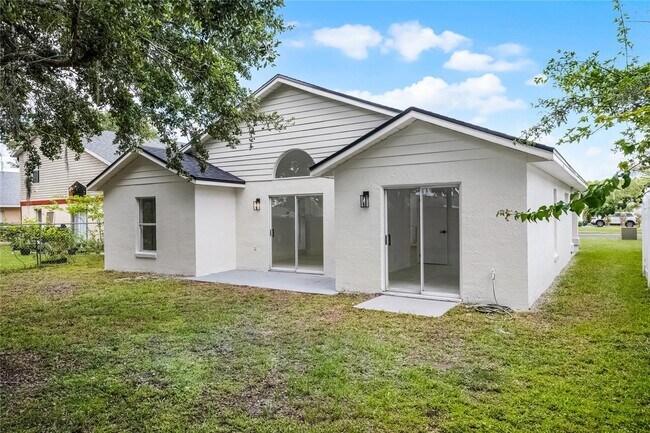 Photo - 2978 Stillwater Dr