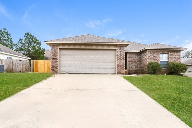 Building Photo - 2995 Wild Berry Dr