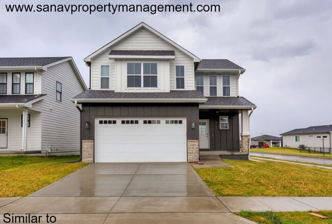 Photo - Like-New 4-Bedroom Home in Heritage Park –...