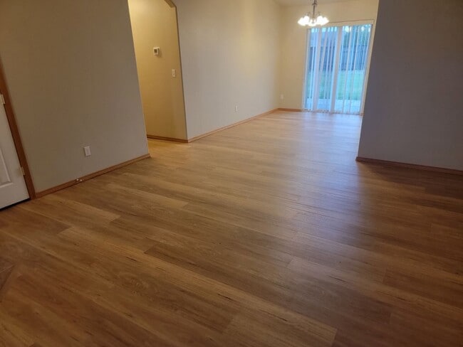 Photo - **Half off Full 1st Month's Rent** Great 3-bed Home In Spokane Valley