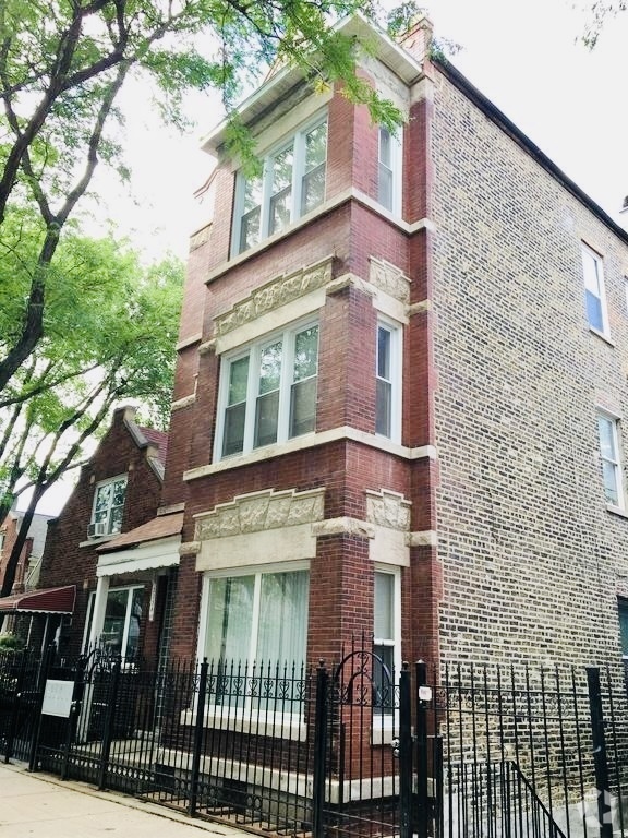 Building Photo - 2234 W Cullerton St Rental