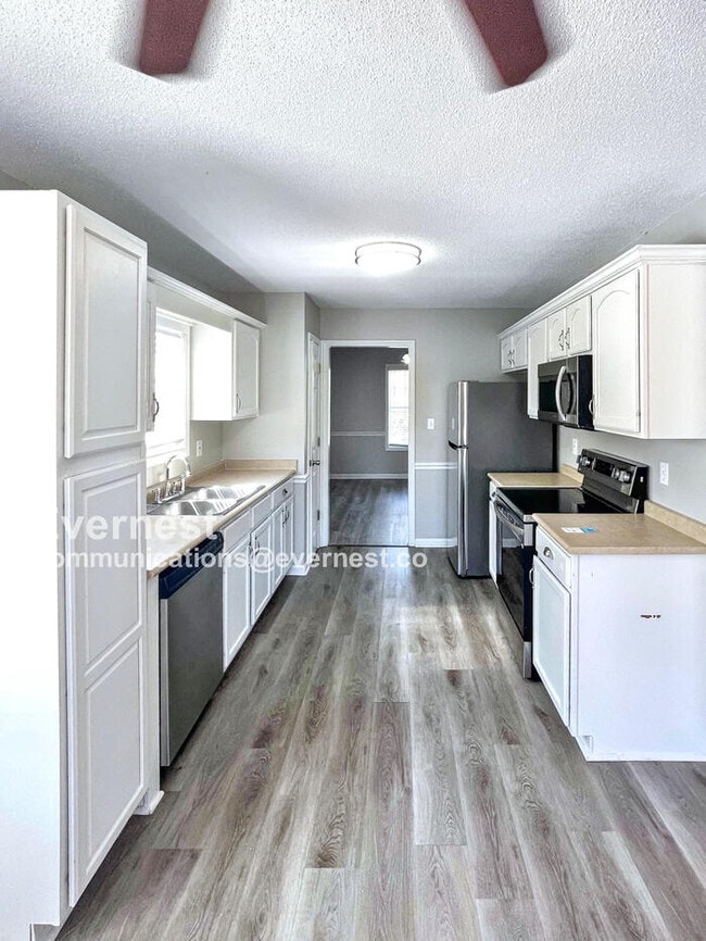 Photo - 3397 Bradfield Dr