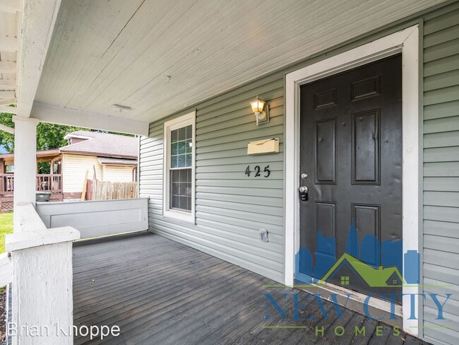 Photo - 2 br, 1 bath House - 425 S Glenwood Ave