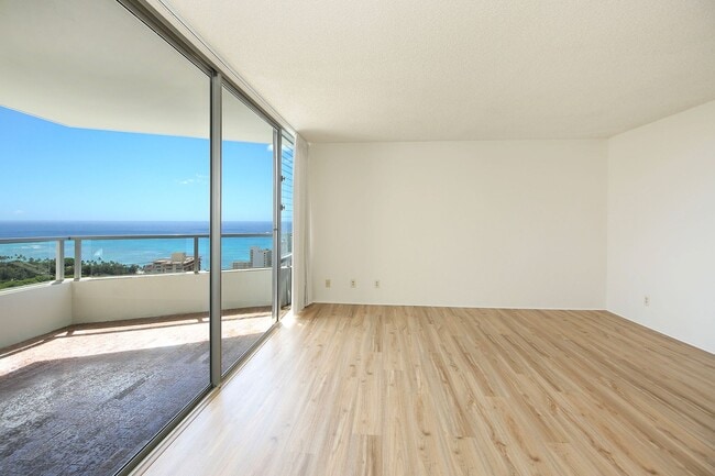 Photo - Diamond Head Vista...Breathtaking views, high floor, A/C, open lanai Unit 3505