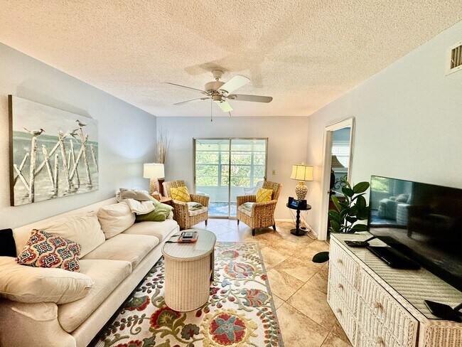 1100 Ponce De Leon Cir Unit E306